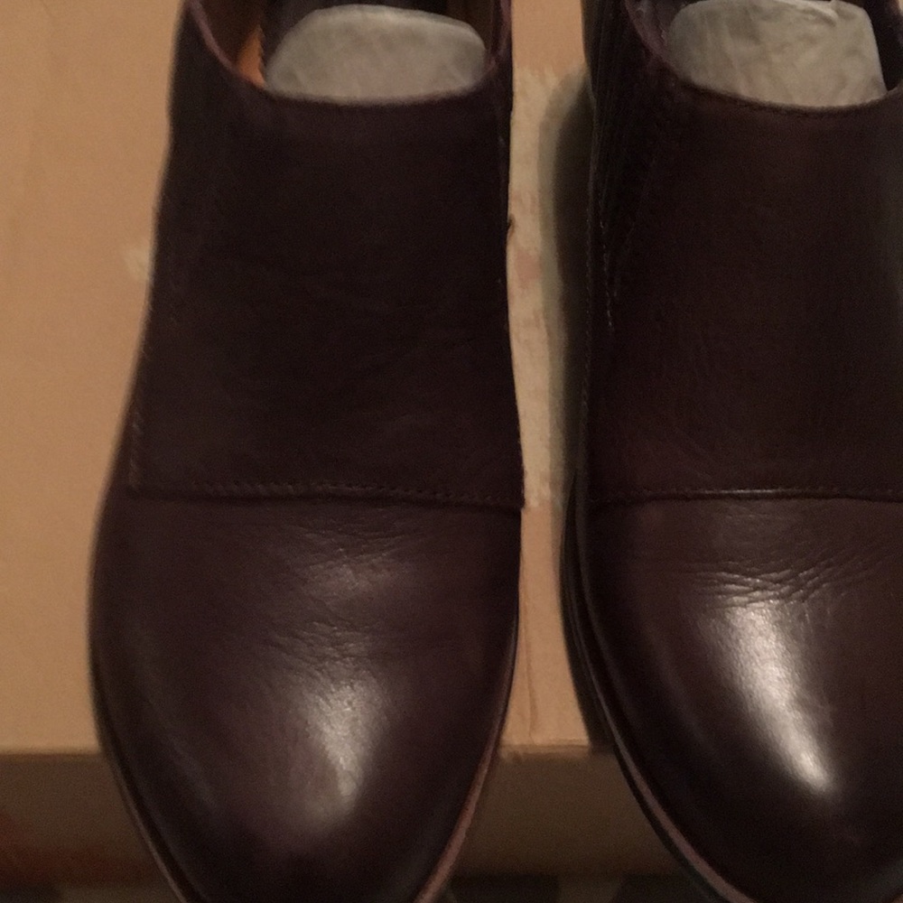 Great leather shoes   Latigo are well made shoes